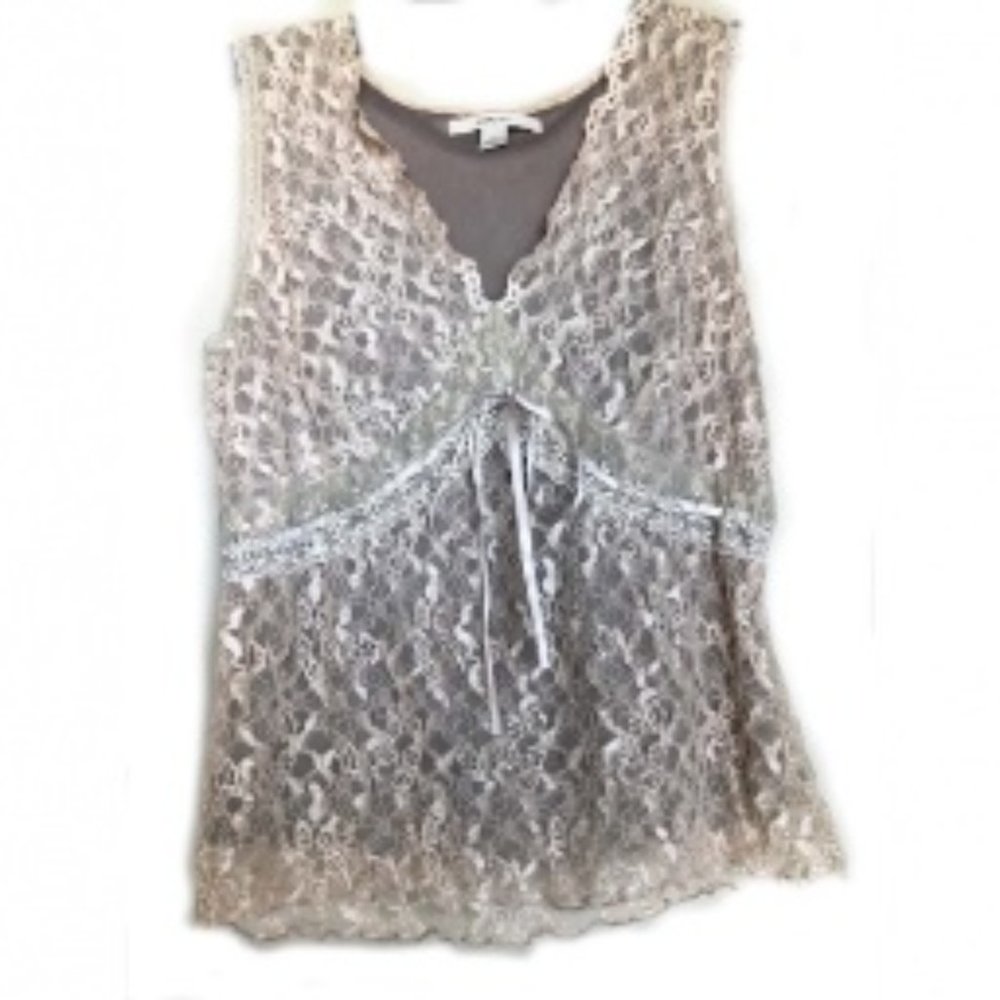 Merona Beige Lace V-Neck Top w/ Sequins Size M